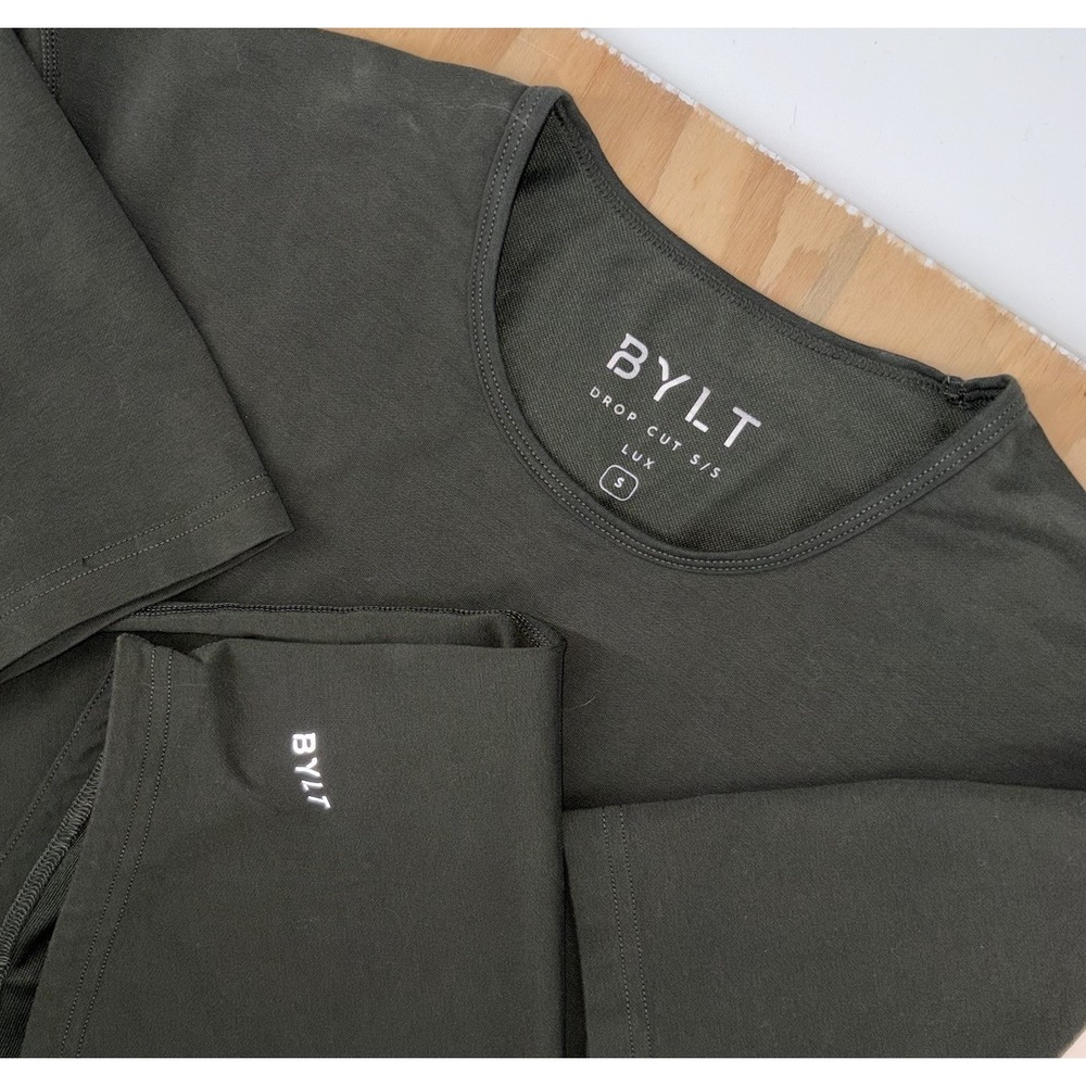BYLT Shirt Drop Cut Premium Basics‎ Performance T-Shirt Mens Army Green Small